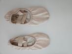 Stoffen balletschoentjes van Capezio in maat 28, Ophalen of Verzenden, Gebruikt, Schoenen
