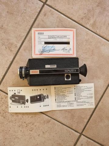Vintage film camera beschikbaar voor biedingen