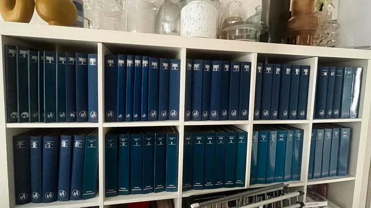 67 ingebonden boeken voetbal international 1982-98, Verzamelen, Sportartikelen en Voetbal, Gebruikt, Boek of Tijdschrift, Ajax
