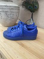 Adidas Sneakers designed by Pharell Williams, Verzenden, Adidas, Sneakers of Gympen, Zo goed als nieuw
