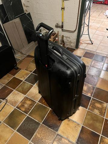 Samsonite Reiskoffer met Slot en Code beschikbaar voor biedingen