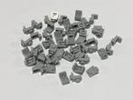 Partij 50x nieuwe licht grijze lego hoek plaat 1x1 - 1x1