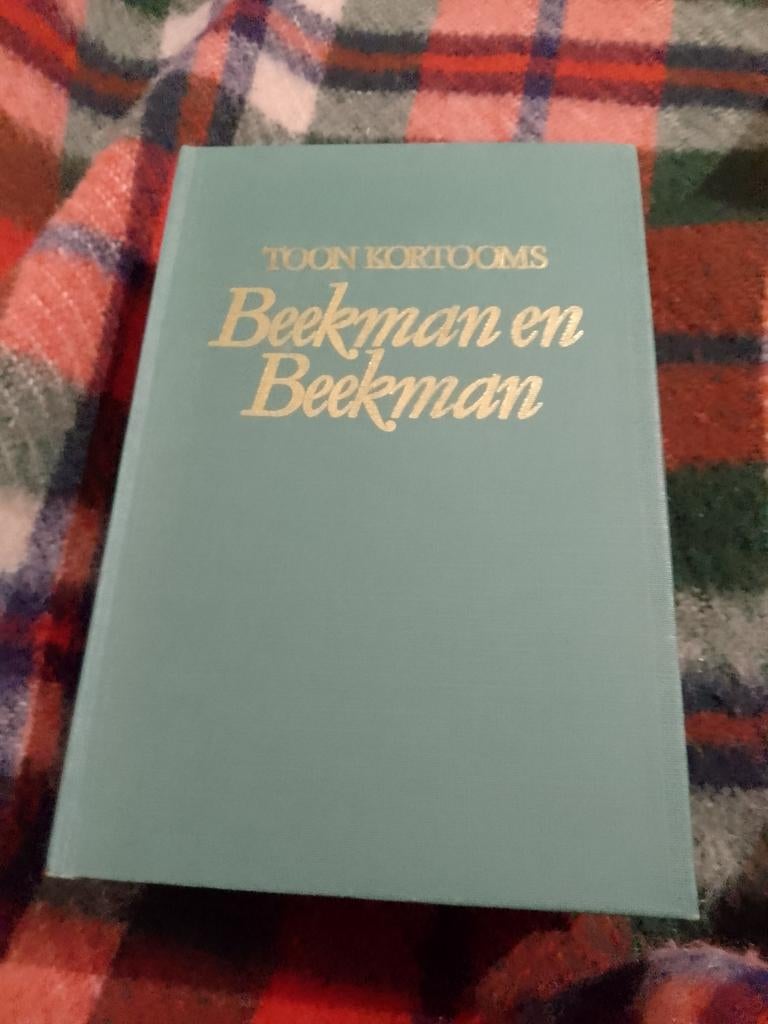 Beekman en Beekman - Toon Kortooms Jubileum Editie, Boeken, Ophalen of Verzenden, Gelezen, Toon Kortooms, Nederland