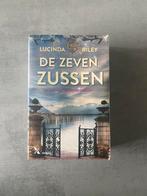 Lucinda Riley - De zeven zussen, Lucinda Riley, Ophalen of Verzenden, Zo goed als nieuw, Nederland