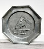 zink bord met paard, Ophalen of Verzenden