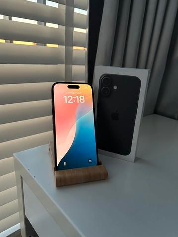 iPhone 16 beschikbaar voor biedingen