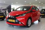 Toyota AYGO  Aygo 1.0 x-play touch/AUTOMAAT/CAMERA/AIRCO, Auto's, Toyota, Automaat, Stof, Gebruikt, Zwart