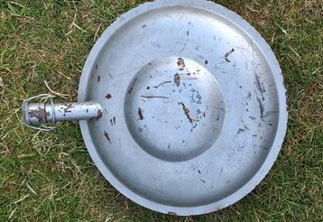 Jerrycan reservetank reservewiel Ford Opel VW oldtimer beschikbaar voor biedingen