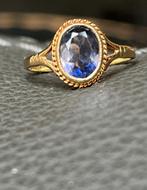 Prachtige 9 krt gouden ring + vintage sierrandje & Amethist, Sieraden, Tassen en Uiterlijk, Ophalen of Verzenden, Dame, Goud, Kleiner dan 17