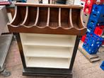 2 houten bar- of wijnkastjes met vakken, Ophalen