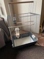 grooten vogelkooi maat 66/53/38 cm, Ophalen of Verzenden, Zo goed als nieuw, Metaal, Vogelkooi