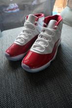 Nike Air Jordan 11 Retro Cherry red limited edition, Nieuw, Ophalen of Verzenden, Sneakers of Gympen, Nike