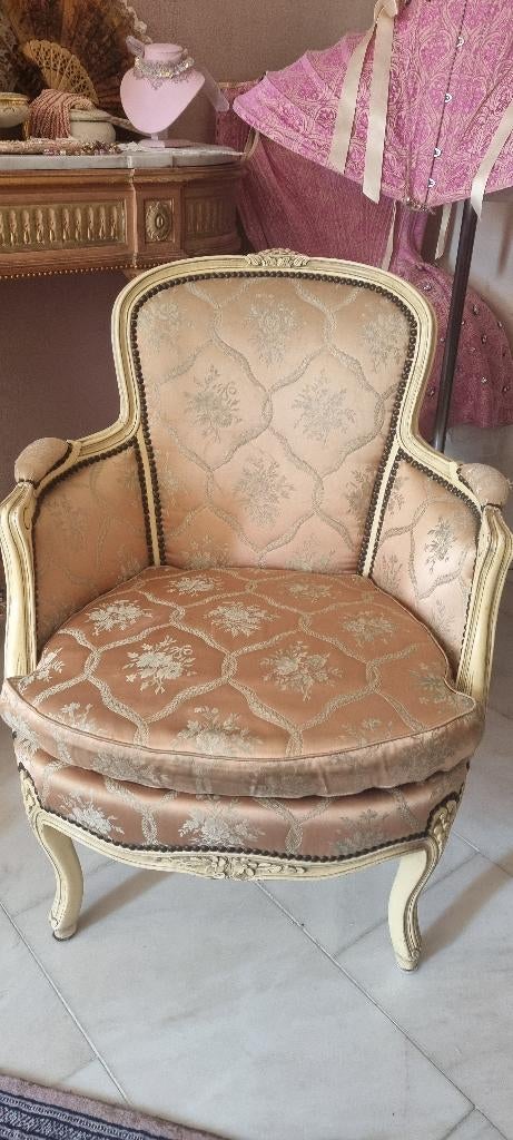antieke arm fauteuil Louis Seize  zalmrose bekleding, Ophalen, Minder dan 50 cm, Gebruikt, Minder dan 75 cm
