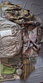 Legerset Landmacht woodland tas met inhoud., Ophalen of Verzenden, Landmacht, Nederland, Kleding of Schoenen