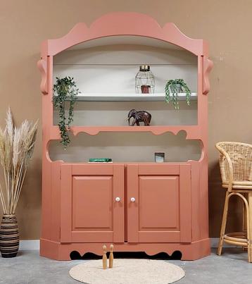 Vintage retro buffetkast rijks rood en rijks zacht rood

 beschikbaar voor biedingen
