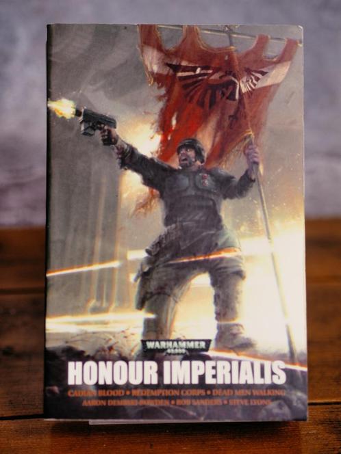 Honour Imperialis, Warhammer 40k, softcover, Hobby en Vrije tijd, Wargaming, Zo goed als nieuw, Warhammer 40000, Boek of Catalogus