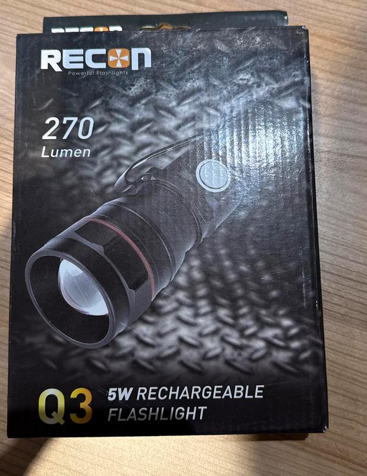 RECON Q3 5W Oplaadbare Zaklamp - Nieuw, Caravans en Kamperen, Zaklampen, Nieuw, Accu, Ophalen of Verzenden