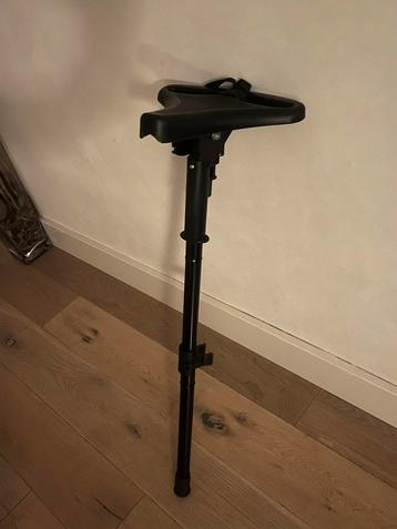 Zitkruk opvouwbaar met tas. beschikbaar voor biedingen