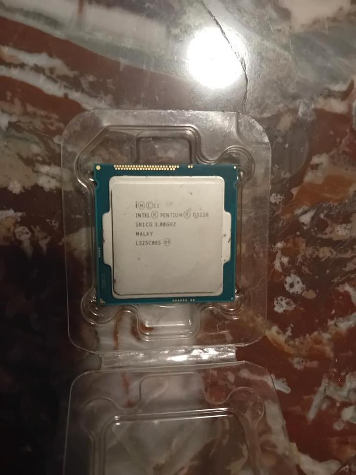 Intel Core i3-G3220 3.0GHz - Gebruikt, Computers en Software, Processors, Gebruikt, 2-core, 3 tot 4 Ghz, Ophalen of Verzenden