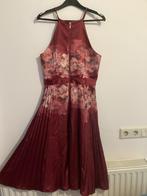 Chi Chi London jurk maat 40 (M), Overige kleuren, Gedragen, Onder de knie, Ophalen