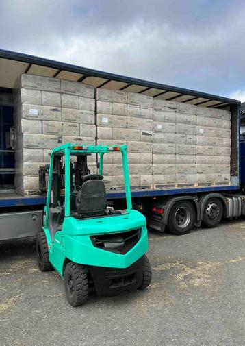 vlasstrooisel - neemt tot 12 keer meer op dan stro beschikbaar voor biedingen