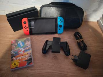 Nintendo Switch met game en accessoires beschikbaar voor biedingen