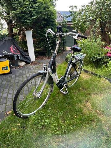Mooie elektrische fiets beschikbaar voor biedingen