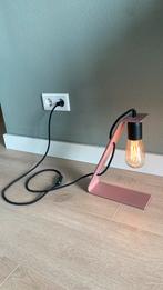 Helder Dutch Design The Steel Oud Roze Tafellamp, Huis en Inrichting, Lampen | Tafellampen, Ophalen, Zo goed als nieuw, Overige materialen