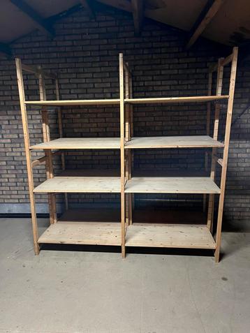 Houten stellingen opbergkast planken beschikbaar voor biedingen