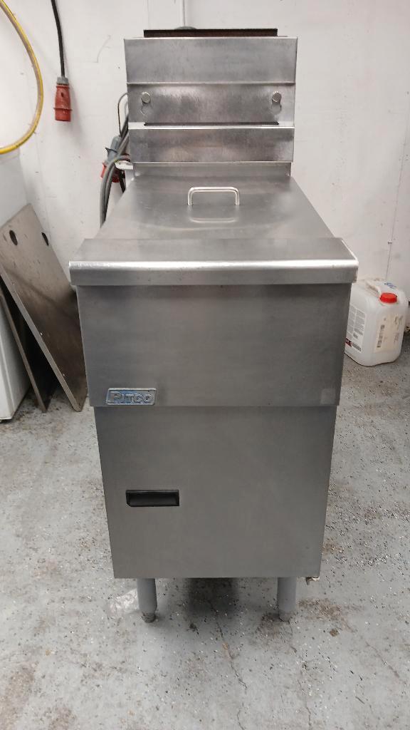 Pitco SG14 op propaan, Witgoed en Apparatuur, Frituurpannen, Gebruikt, 4 liter of meer, Ophalen