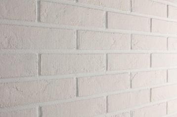 Restpartij minerale steenstrips binnenmuren 50x210mm beschikbaar voor biedingen