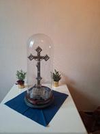 kruis onder stolp, Antiek en Kunst, Antiek | Religie, Ophalen