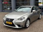Lexus IS 300h Edition Navi|Xenon|Acc|Nap!, Auto's, Automaat, Achterwielaandrijving, Gebruikt, 750 kg