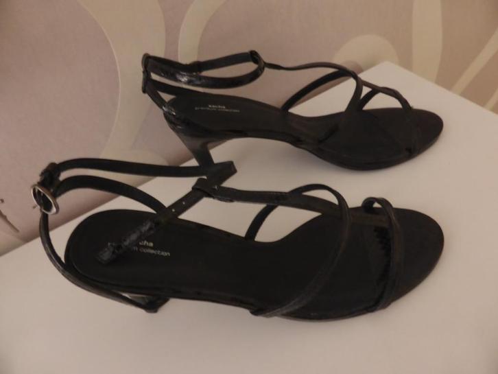 Sacha sandaaltjes zwart lak maat 38, Kleding | Dames, Schoenen, Zo goed als nieuw, Schoenen met hoge hakken, Zwart, Ophalen of Verzenden