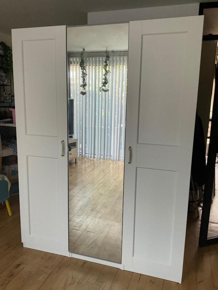 Nette witte IKEA PAX Kledingkast, Huis en Inrichting, Kasten | Kledingkasten, Zo goed als nieuw, 200 cm of meer, 50 tot 75 cm