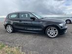 BMW 1-Serie 2.0 118I 3DR 2010 Zwart, Auto's, BMW, 1-Serie, 65 €/maand, 1995 cc, Zwart