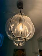 Venetiaanse hanglamp met stalen kooi, Huis en Inrichting, Lampen | Hanglampen, Ophalen, Gebruikt, Glas, Minder dan 50 cm