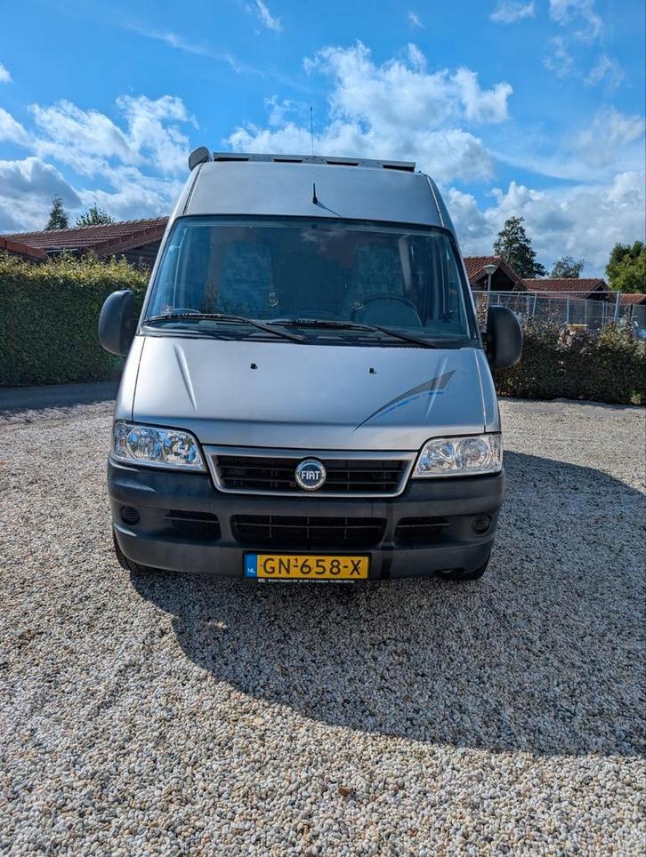 Pössl buscamper van het jaar 2004 km stand 229.000., Caravans en Kamperen, Campers, Particulier, tot en met 2, Buscamper of Camperbus