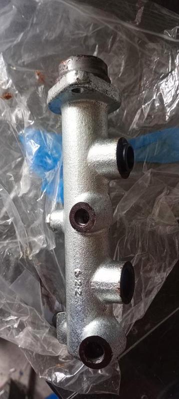 Hoofdremcilinder Ford Escort MK4 ABS beschikbaar voor biedingen