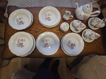 kahla servies beschikbaar voor biedingen