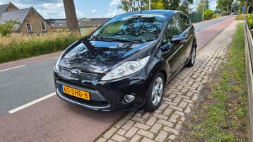 Ford Fiësta 1.6 120pk 5 deurs (2011) handgeschakeld beschikbaar voor biedingen