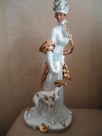 porseleinen beeld vrouw met windhond hazewindhond, Verzamelen, Ophalen of Verzenden, Zo goed als nieuw, Mens