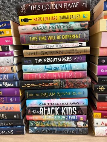 Verschillende boeken €5/€10 ps beschikbaar voor biedingen