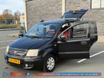 Fiat Panda 1.2 Emotion | Pano | Airco | Distributie OK | Net, Auto's, Fiat, Euro 5, Gebruikt, 1242 cc, Zwart