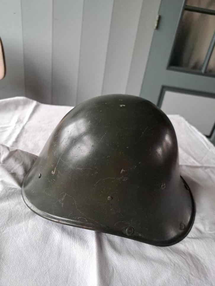 Helm WO11, Boeken, Oorlog en Militair, Landmacht, Tweede Wereldoorlog, Ophalen