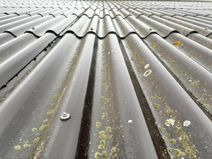 500+ stuks vezelcement golfplaten in de kleur zwart/blauw, Doe-het-zelf en Verbouw, Dakpannen en Dakbedekking, Gebruikt, Golfplaat