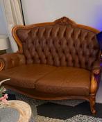 Lederen bank in goede staat - Amsterdam Noord, Huis en Inrichting, Banken | Bankstellen, Gebruikt, Minder dan 75 cm, Tweepersoons