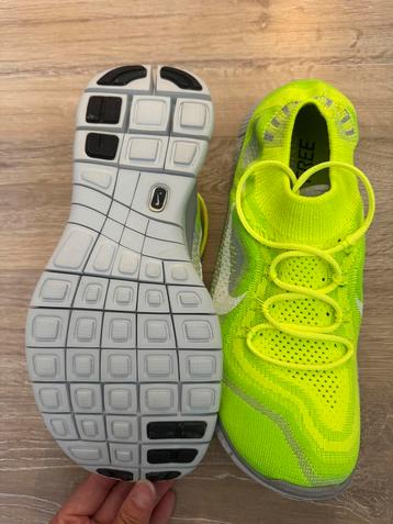 Nike Free Flyknit+ - Volt / White - Electric Green running beschikbaar voor biedingen