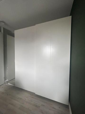 Ikea pax kast - afbeelding 1