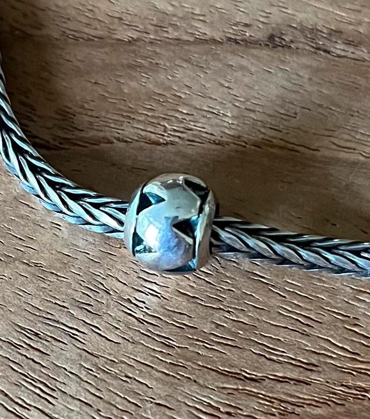 Trollbeads NAVAJO 11139 retired Museumbead, Sieraden, Tassen en Uiterlijk, Bedels, Zo goed als nieuw, Trollbeads, Zilver, Verzenden